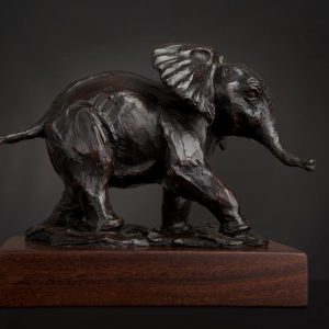 elephant wildlife bronze sculpture
